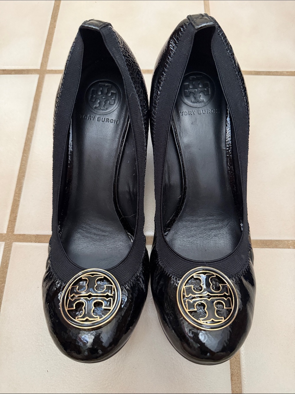 Tory Burch Black Patent Leather Heels with Gold Logo Medallion